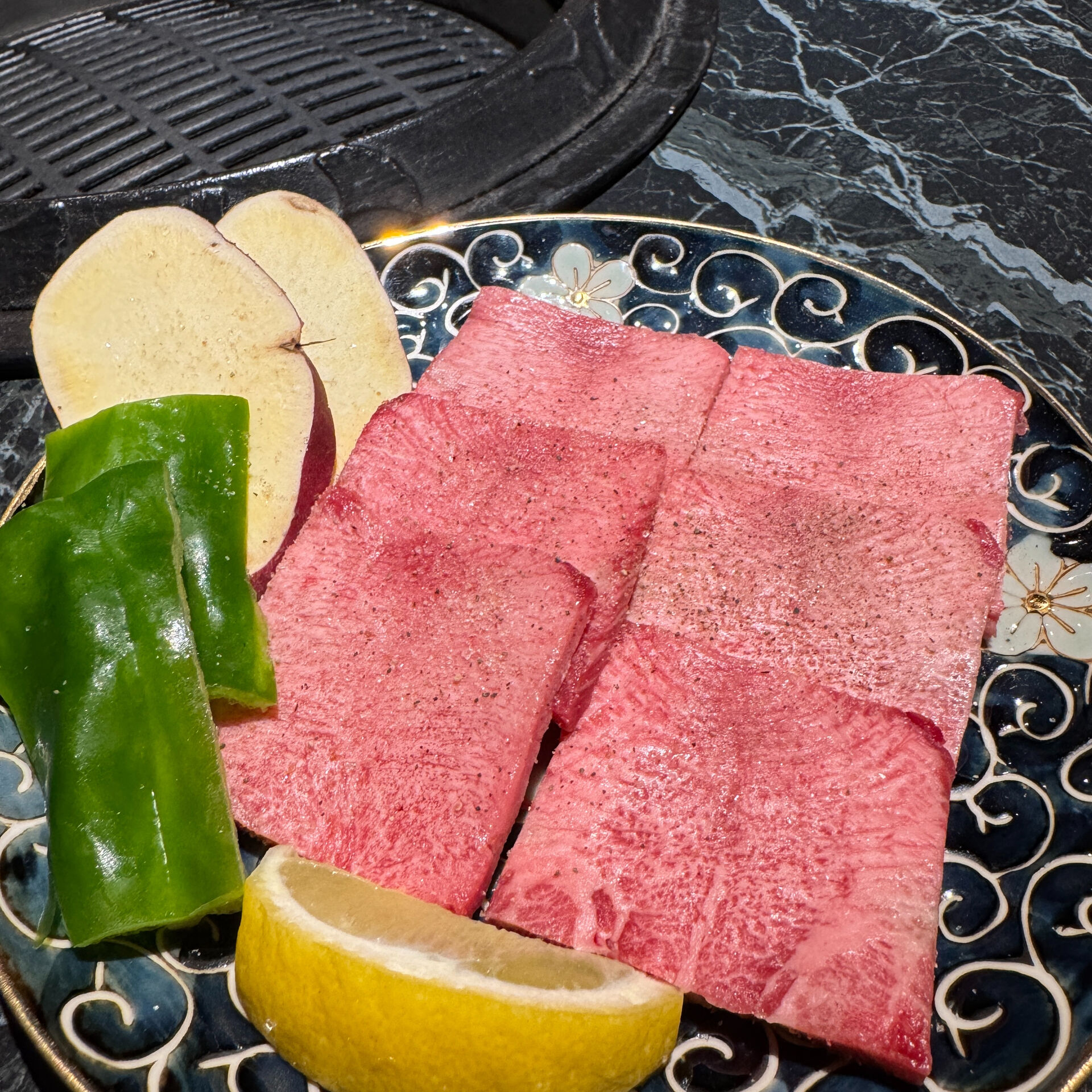 焼肉好きの皆さん、注目！